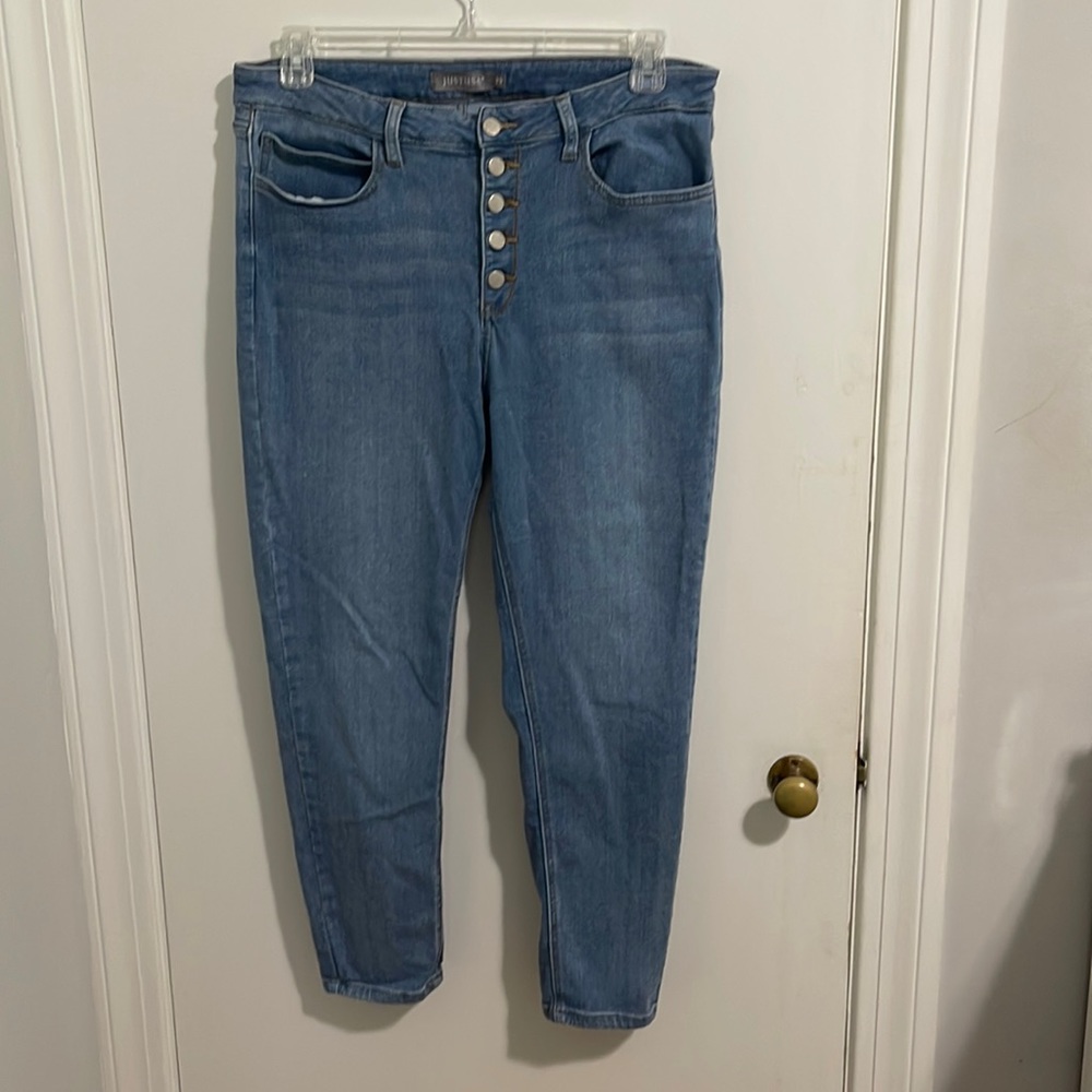 Gently used, stretch button up jeans.